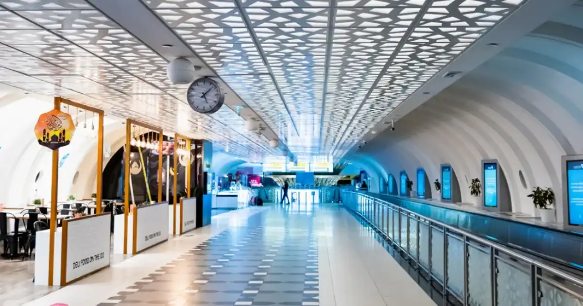 Setting new standards for airport wayfinding example photo